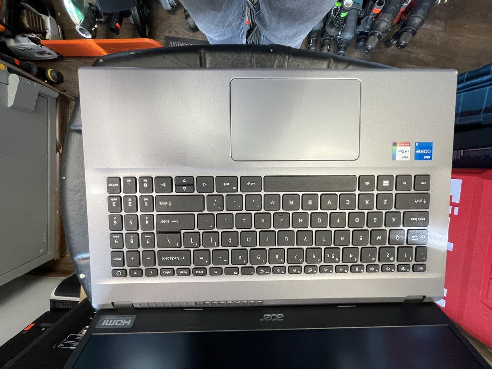 Laptop acer  extensa15  i5 16 ram 512 ssd jak nowy