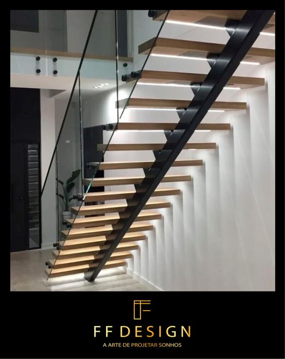 Escadas interiores e exteriores