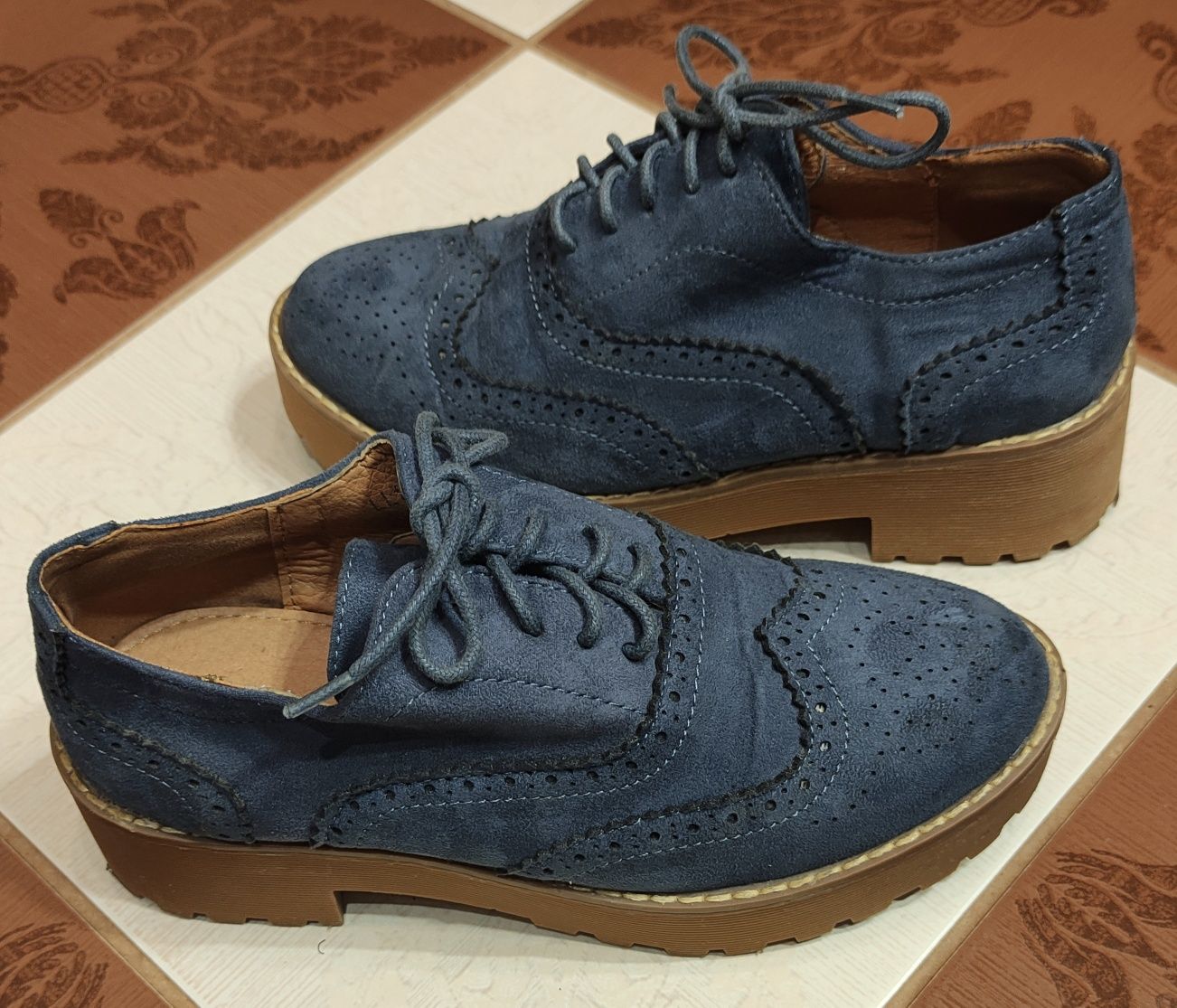 Kayla oksfordki buty na platformie