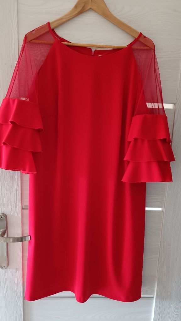 Sukienka czerwona z falbankami 48 Ryłko