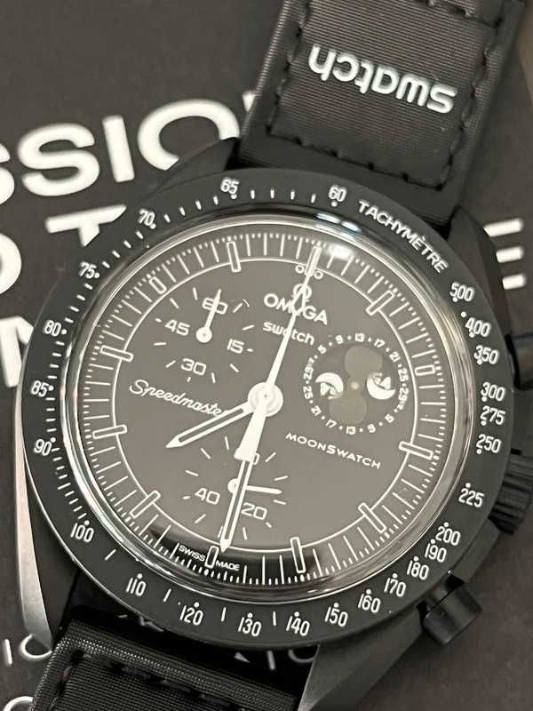 Swatch x Omega Bioceramic Moonswatch Mission To Moonphase Snoopy