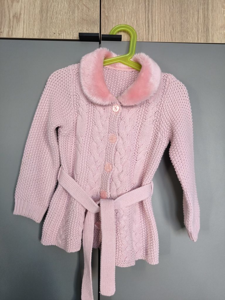Sweter dziewczęcy rozpinany r. 110