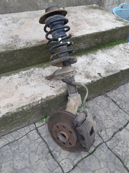 Стойка амортизаторов правая Сенс, Ланос 1.5