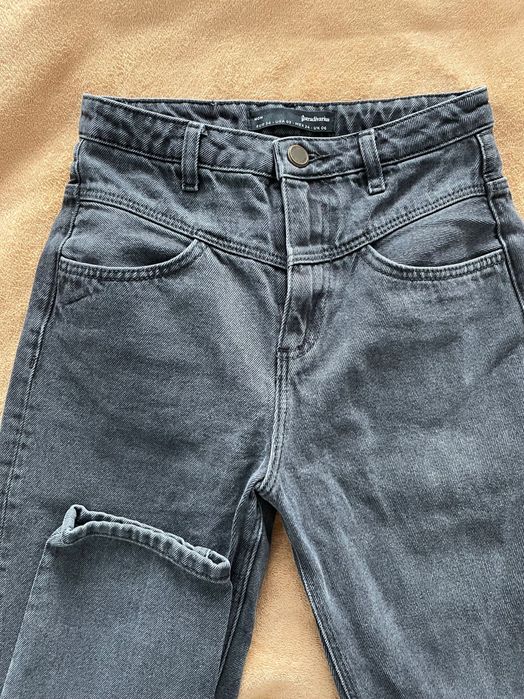 Dżinsy mom fit Stradivarius