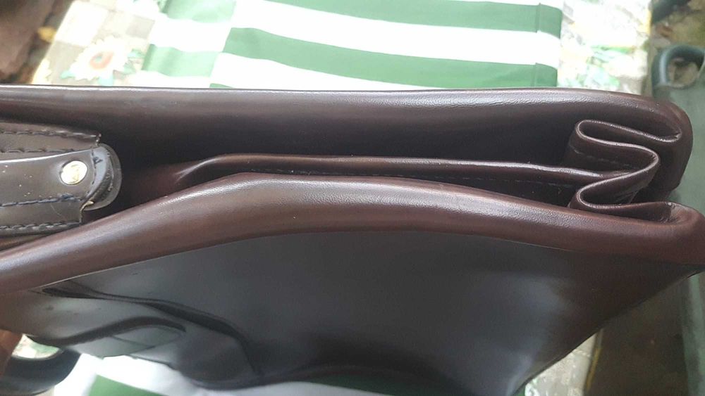 Портфель СССР новый .коричневый цвет.кожзам.