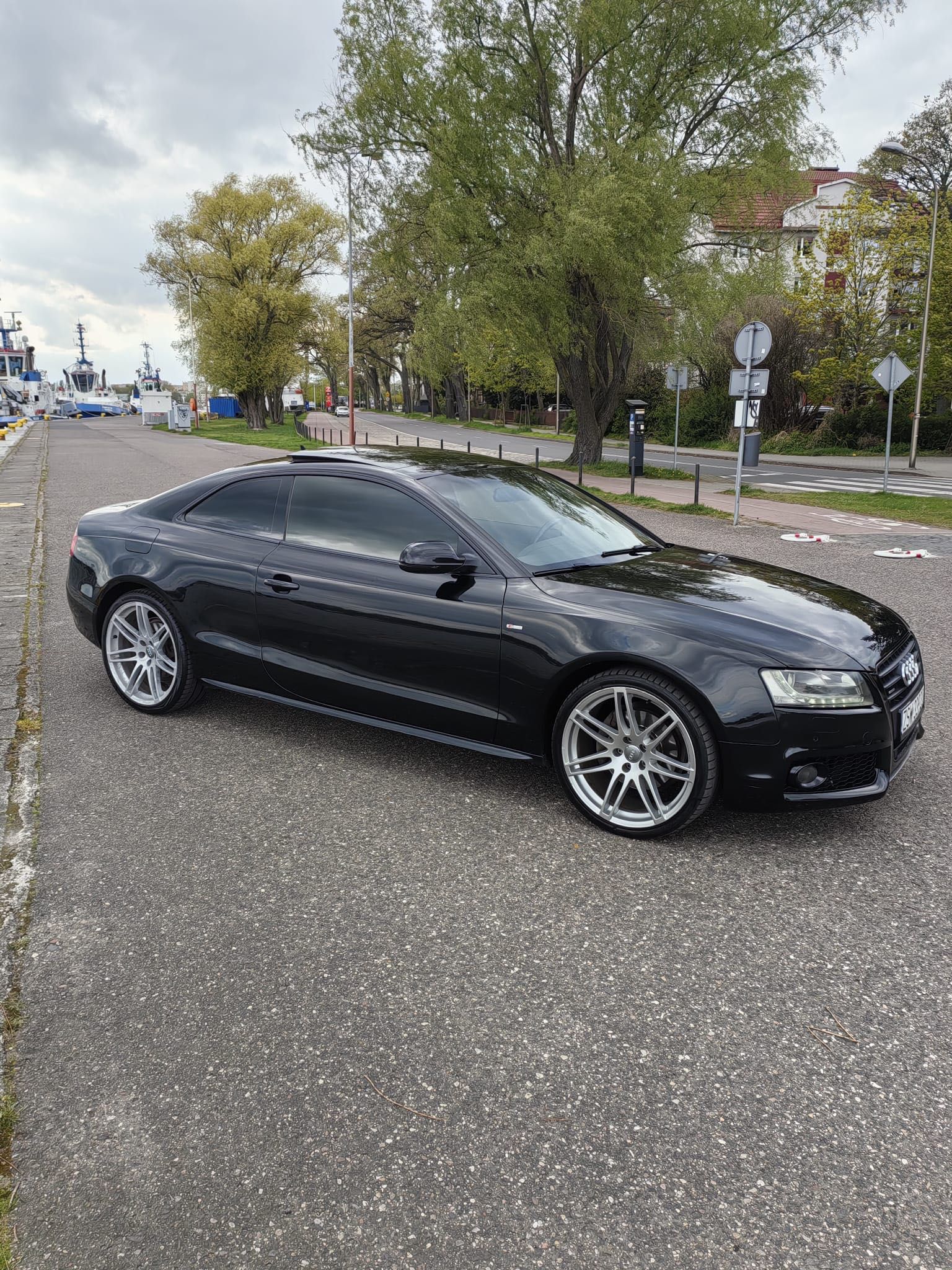 Audi a5/coupe/s line/piękna/doinwestowa