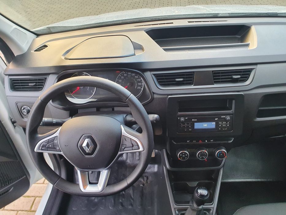 Renault Express 2022 tylko 19800km 1.5Blue Fv 23% OKAZJA