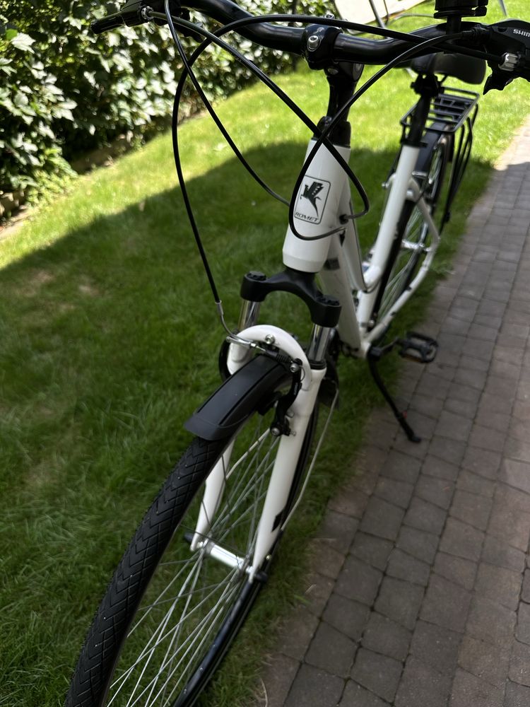 Rower trekkingowy ROMET GAZELA 1 SPECIAL 2024 biało-czarny 28 cali M