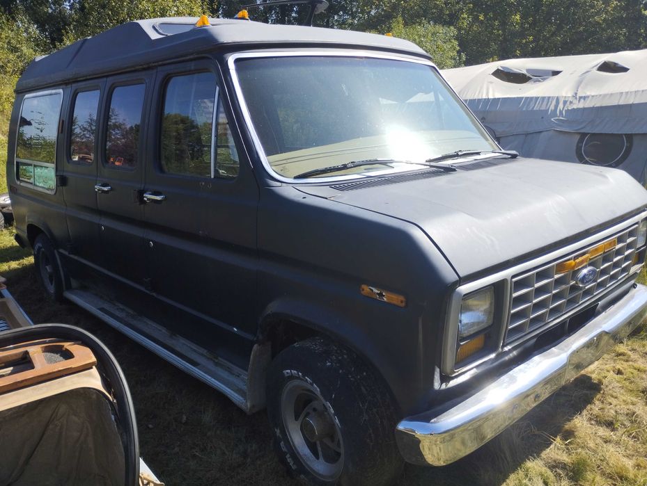Ford Econoline E 150
