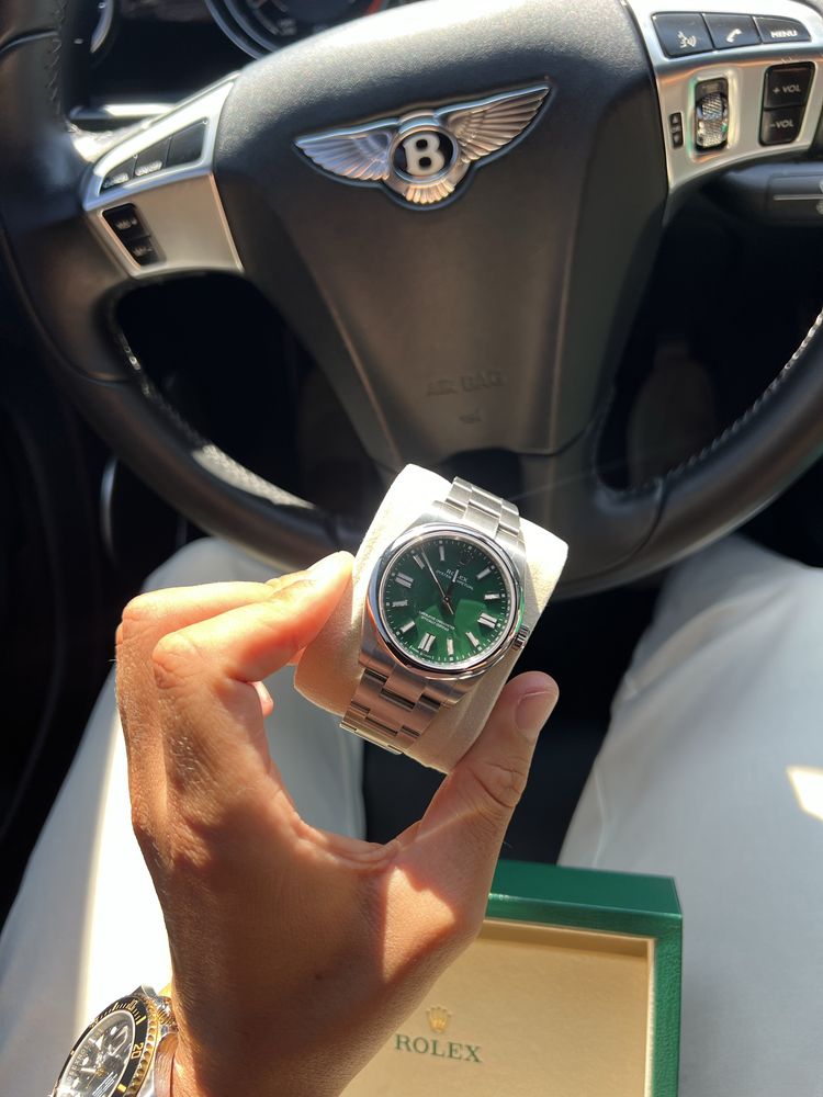 Rolex Oyster Perpetual 41 – Mostrador Verde