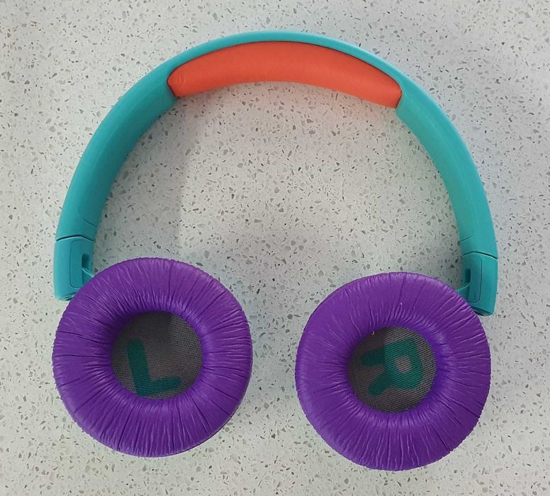 Słuchawki nauszne JBL Junior JR300BT dla dzieci + etui GRATIS