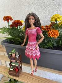 Szydełkowa sukienka dla lalki Barbie