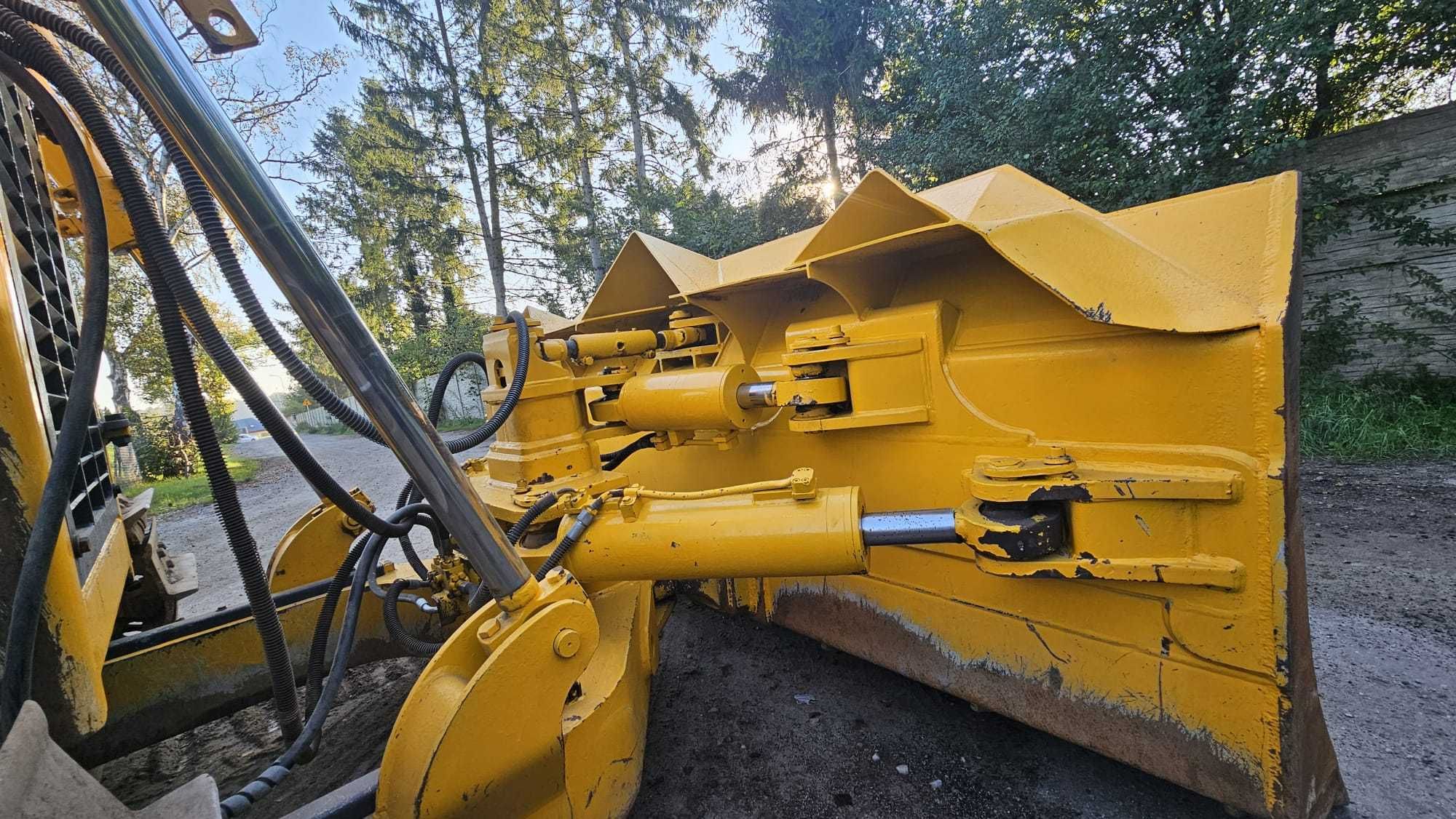Spych Dressta TD-15R spycharka komatsu d61  cat