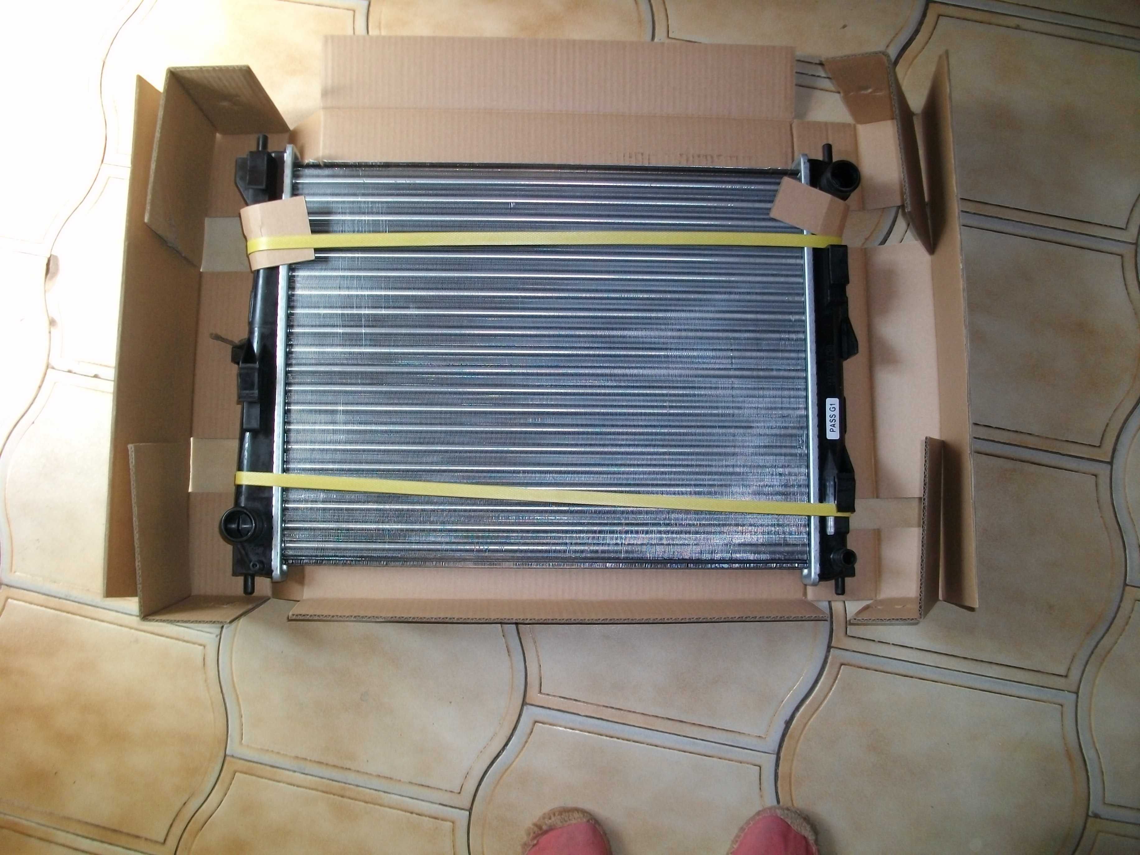 radiador novo , Renault Clio, Renault Modus, Nissan micra, Nissan Note