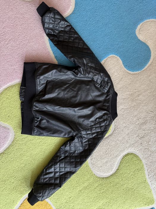 Шкіряна куртка-бомбер Benetton, 130