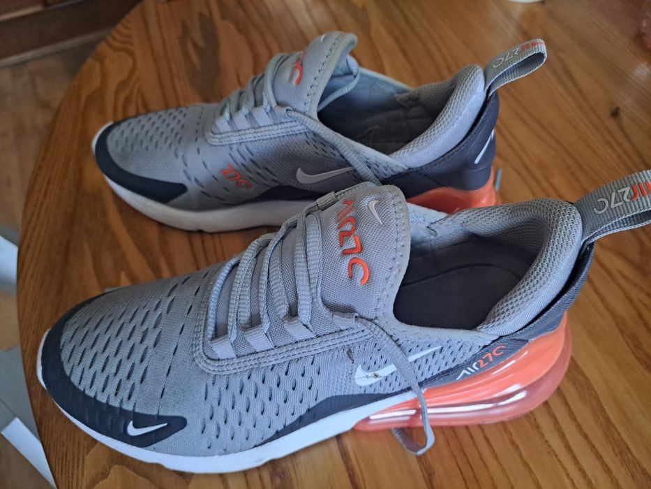 Buty Nike Sportswear Air Max 270 roz.38
AIR MAX 270 UNISEX
AIR MAX 270