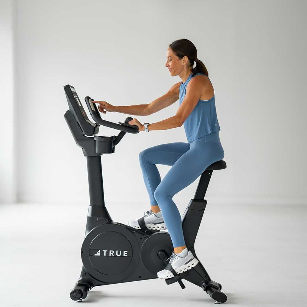 Amerykański rower stacjonarny treningowy pionowy True Fitness Gravity