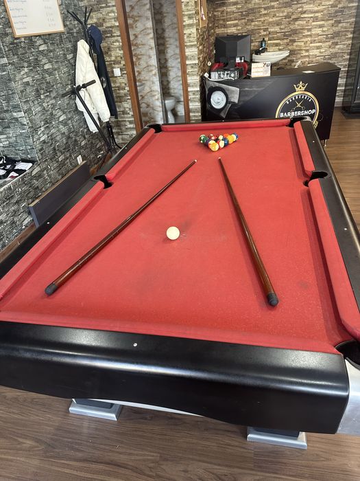 Mesa de bilhar, muito boa!
