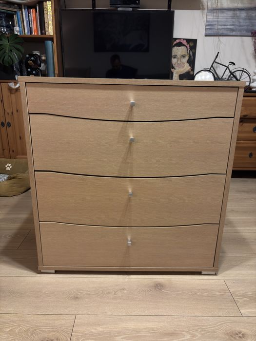 Komoda z szufladami