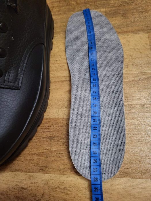 Берці черевики Швейцарія шкіряні 41,5-42р. ботинки берцы