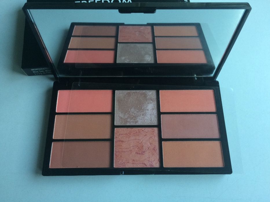 Blush Palette Freedom Makeup 10€