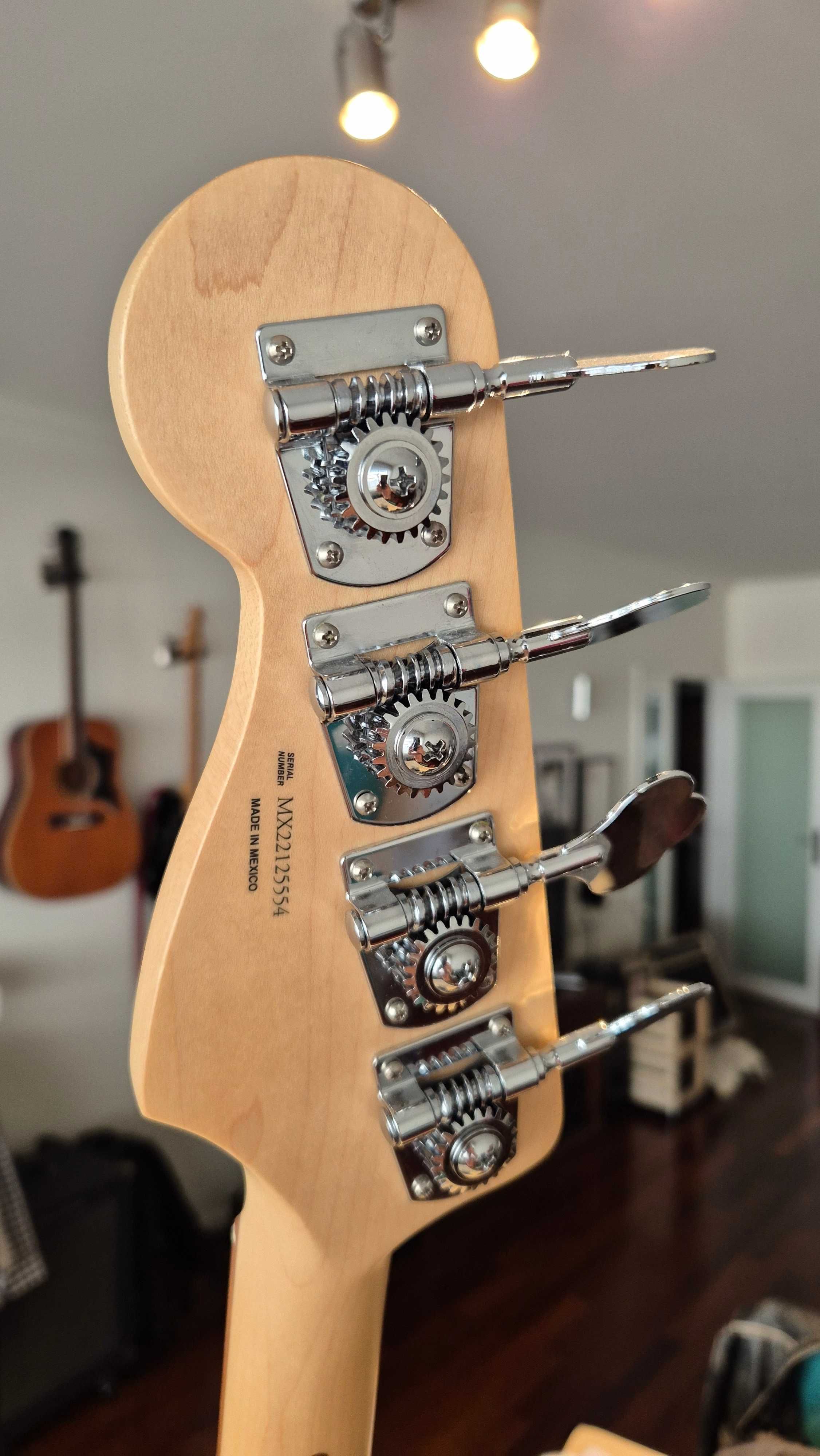 Fender Jazz Bass com upgrades