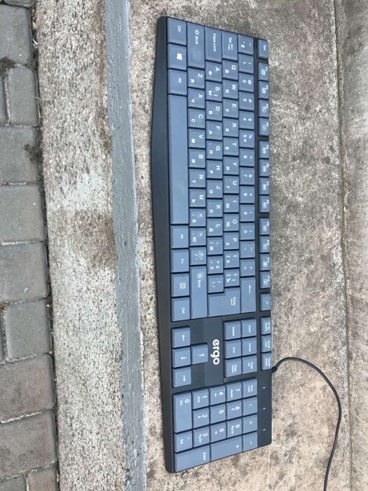 Продам клавиатуру