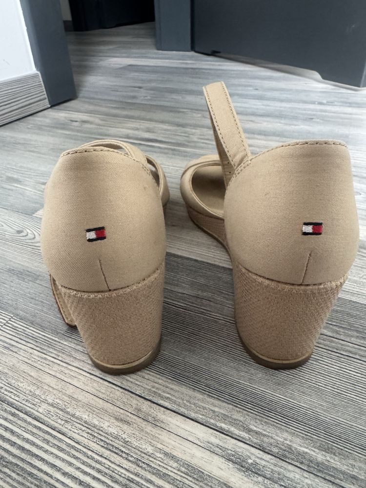 Buty Tommy Hilfiger
