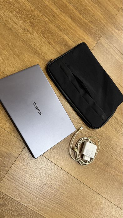 Huawei matebook D15