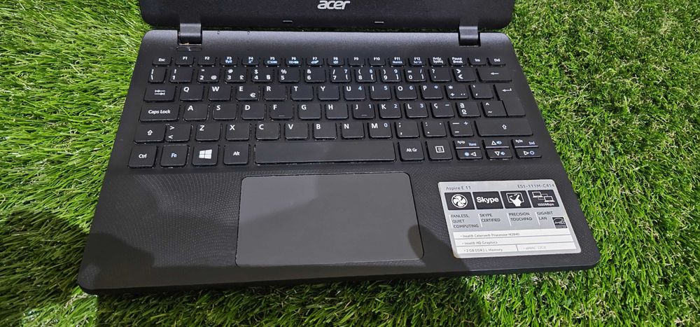 Acer Aspire ES1-111M