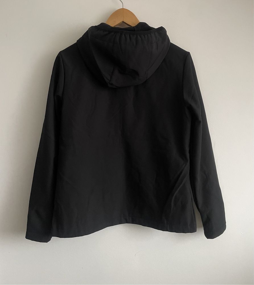 Nowa kurtka softshell techniczna na polarze outdoor