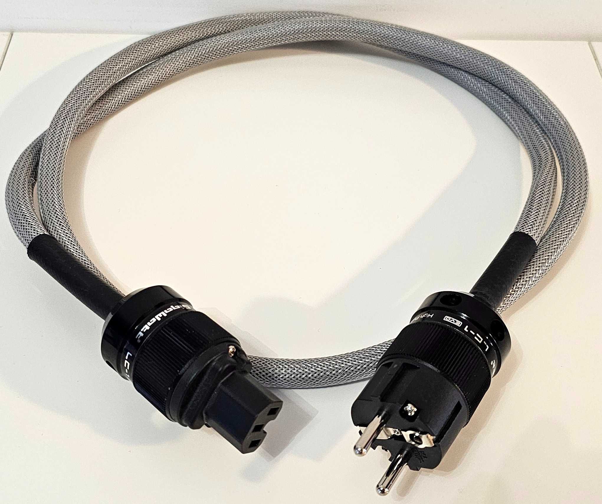 Gigawatt LC-1 EVO przewód kabel zasilający 1.5m