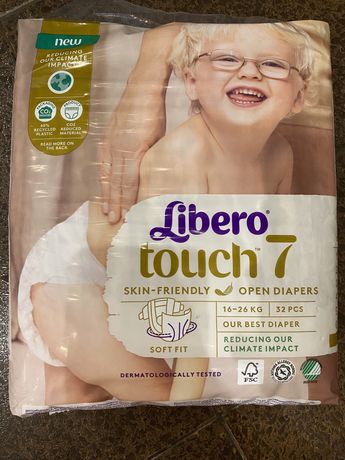 Продам упаковку новых памперсов Libero touch 7