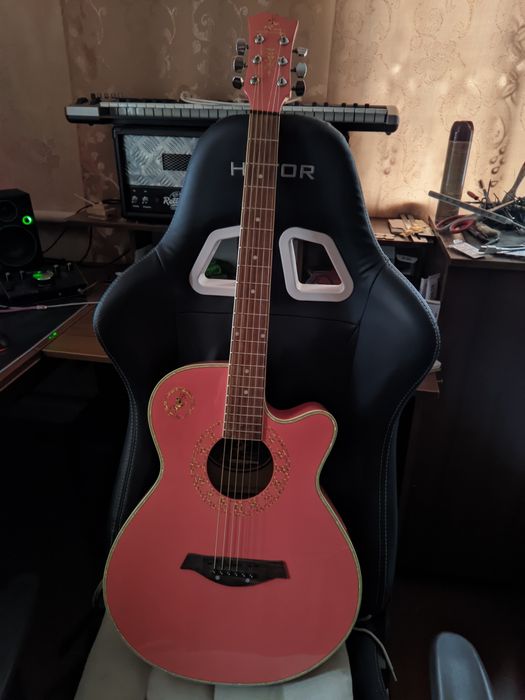 Гітара акустична