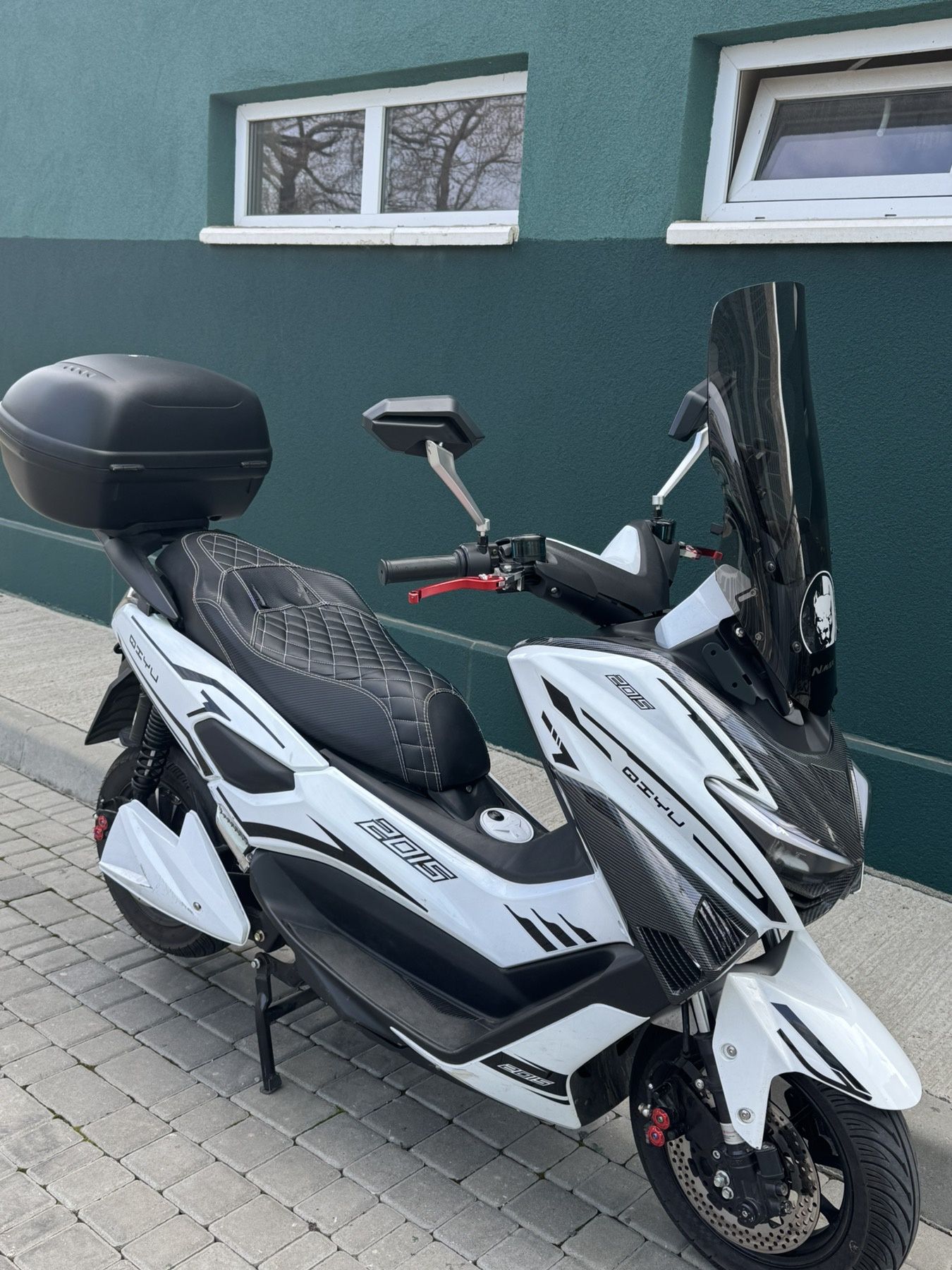 Продам Электро скутер Т МАХ 2999к Вт