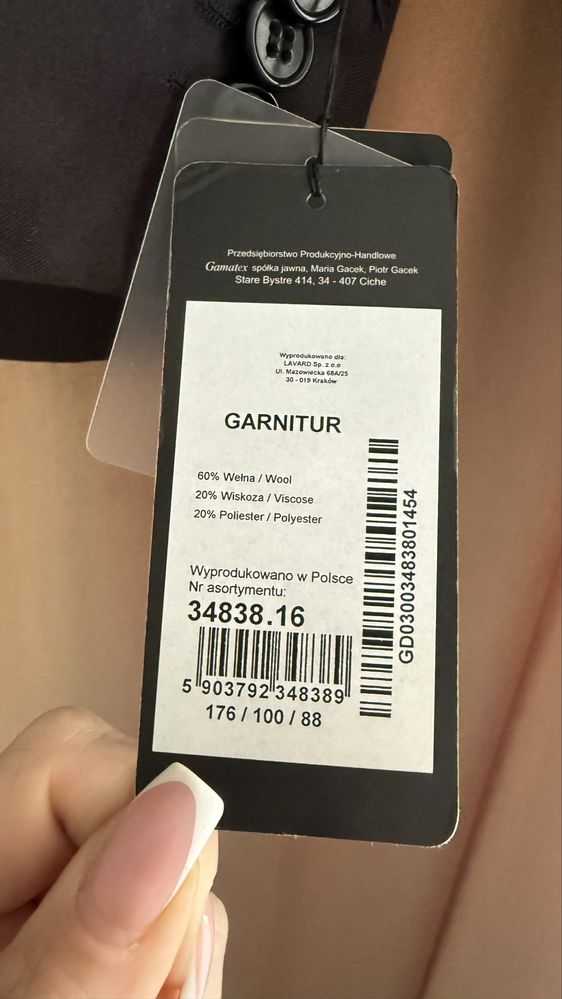 Garnitur meski nowy elegancki czarny 176/100/88