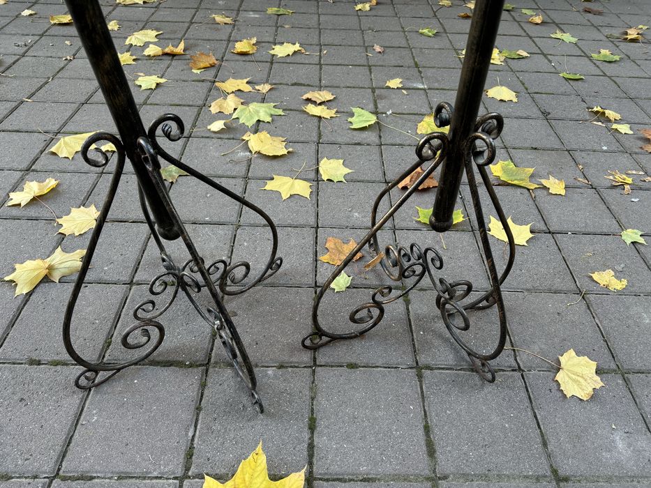 Вішалка кована металева