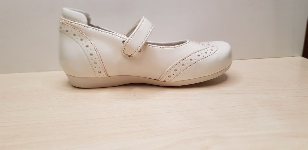 Туфлі шкіряні для дівчинки Garvalin , 23 розмір