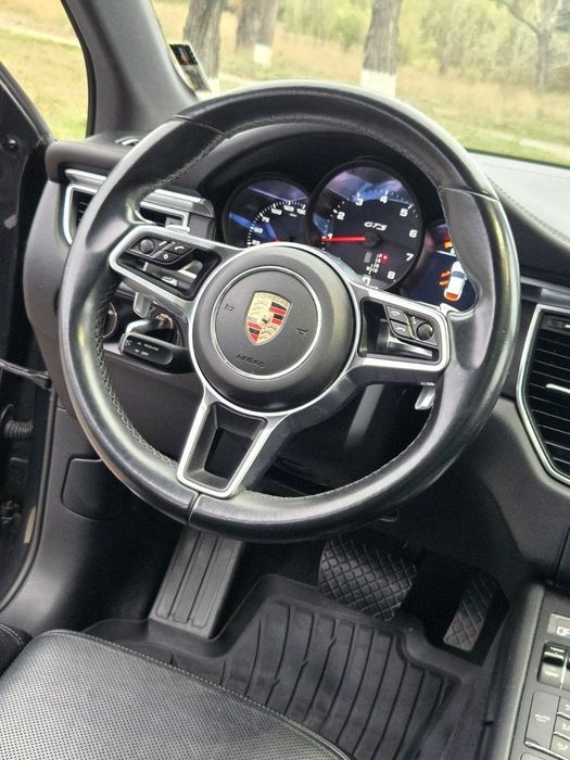 Порш Макан GTS 2016 рік 360 к.с сама максимальна комплектація