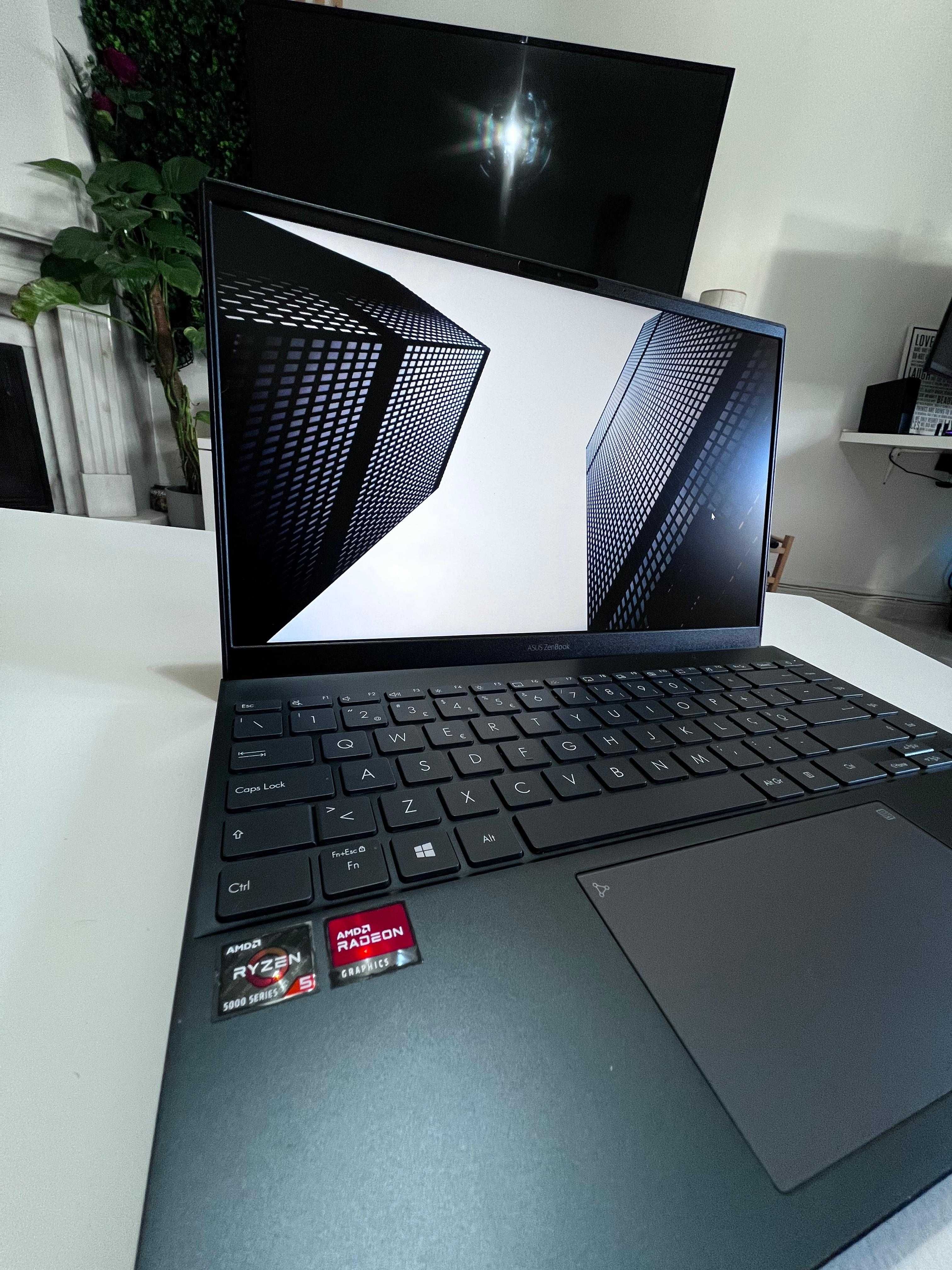 Asus Zenbook Premium | Ecrã OLED | Leve e Potente | Ryzen 5