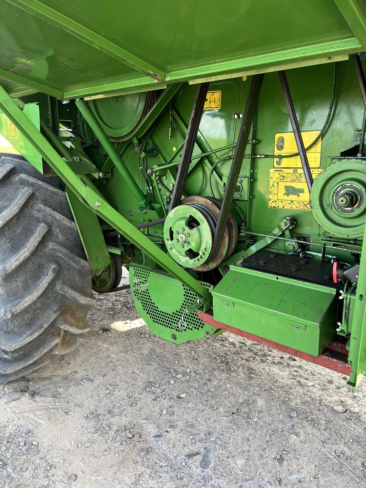 Свіжопривезений комбайн John Deere 1177 жатка шумахер