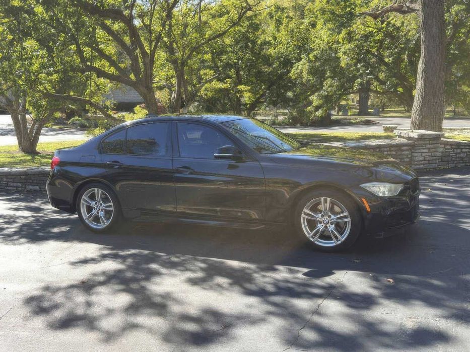BMW 3 Series 328i      2014