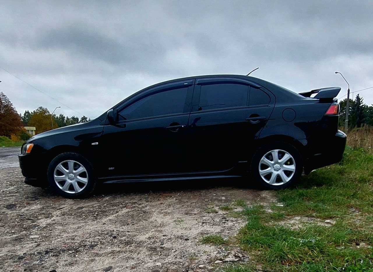 Mitsubishi Lancer X 2012