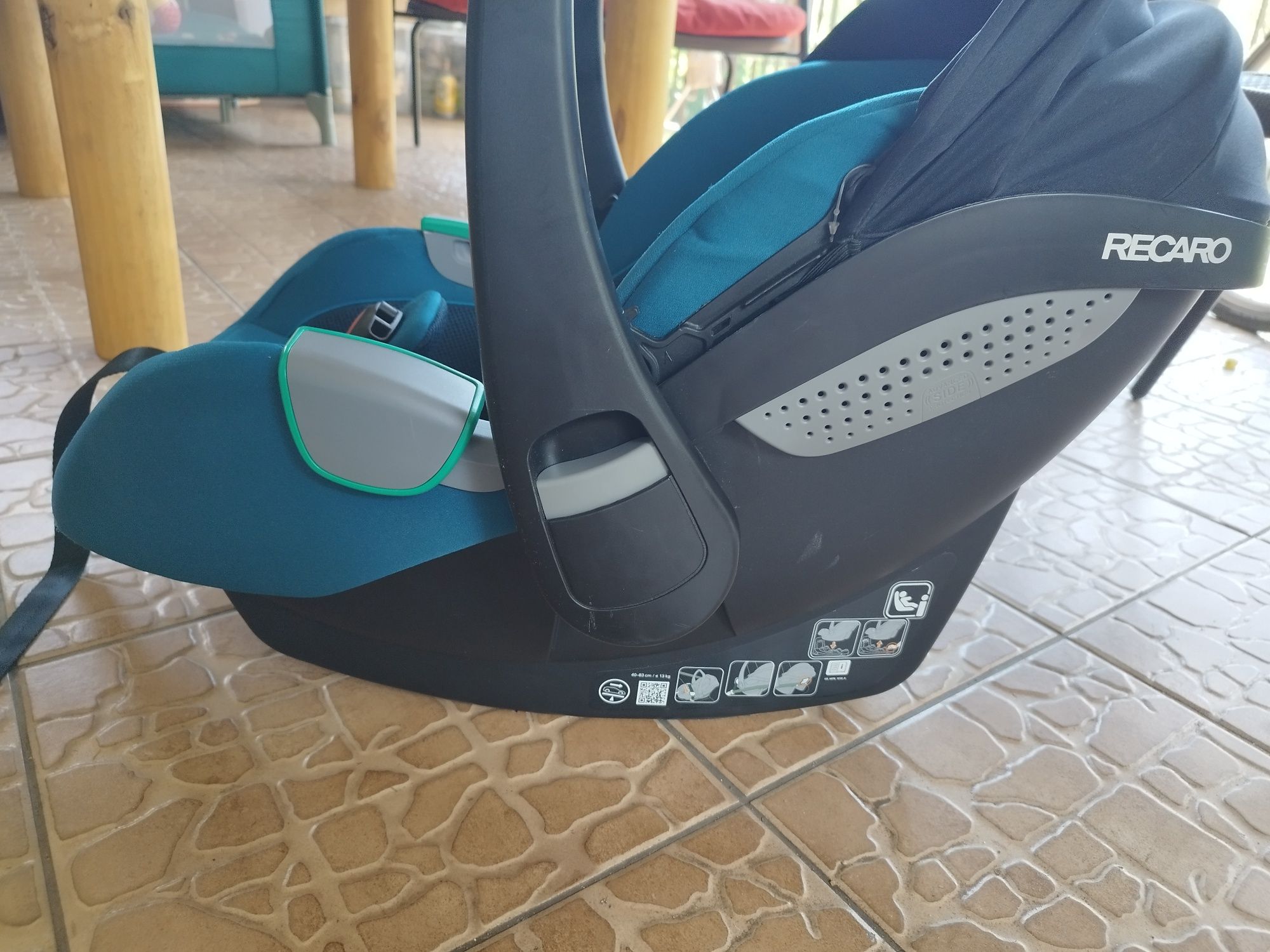 Fotelik samochodowy Recaro Avan