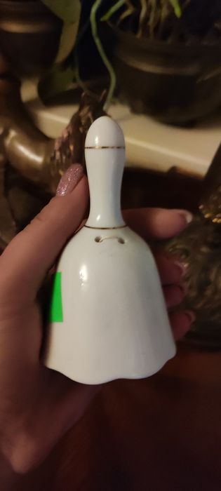 Dzwonek porcelana