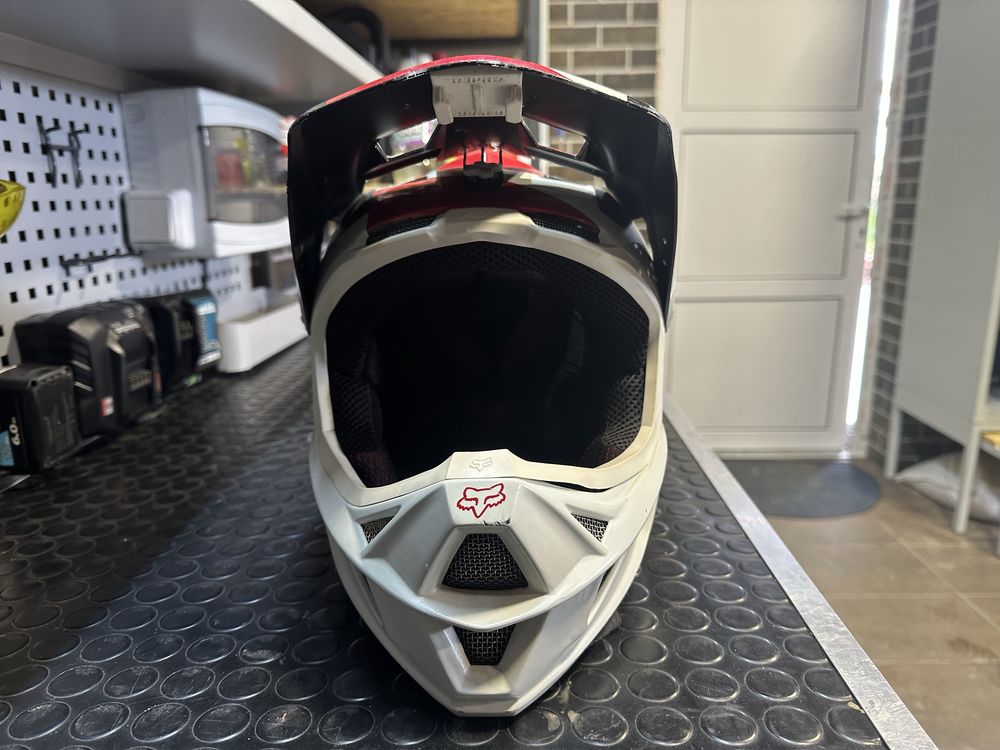 Шолом Fox Rampage Pro Carbon  Libra White