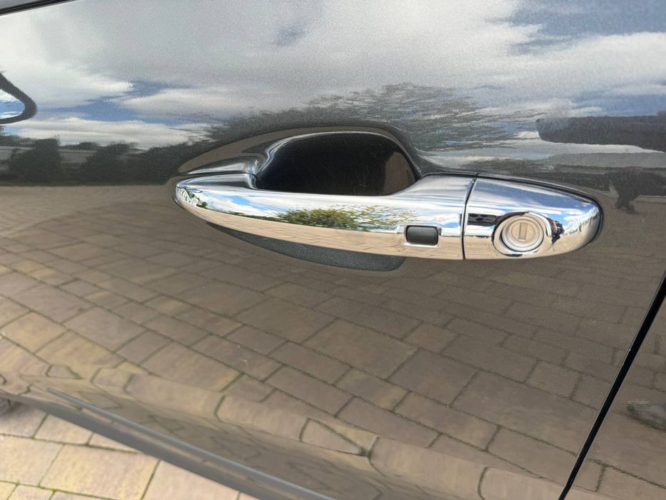 Кіа Ніро 64кВт  з гарантією