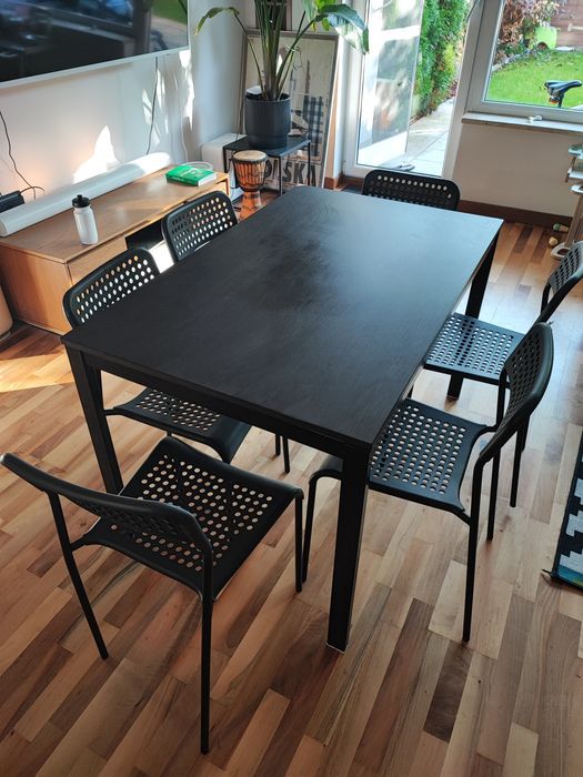 Rozkładany stół Ikea + 6 krzeseł