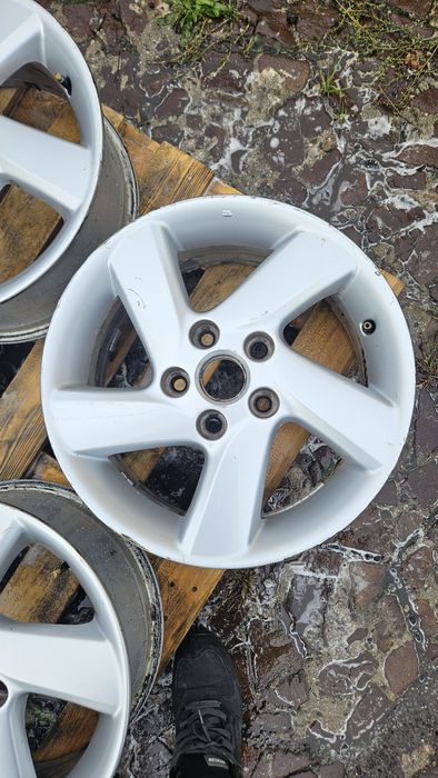 Felgi aluminiowe r16 mazda 6