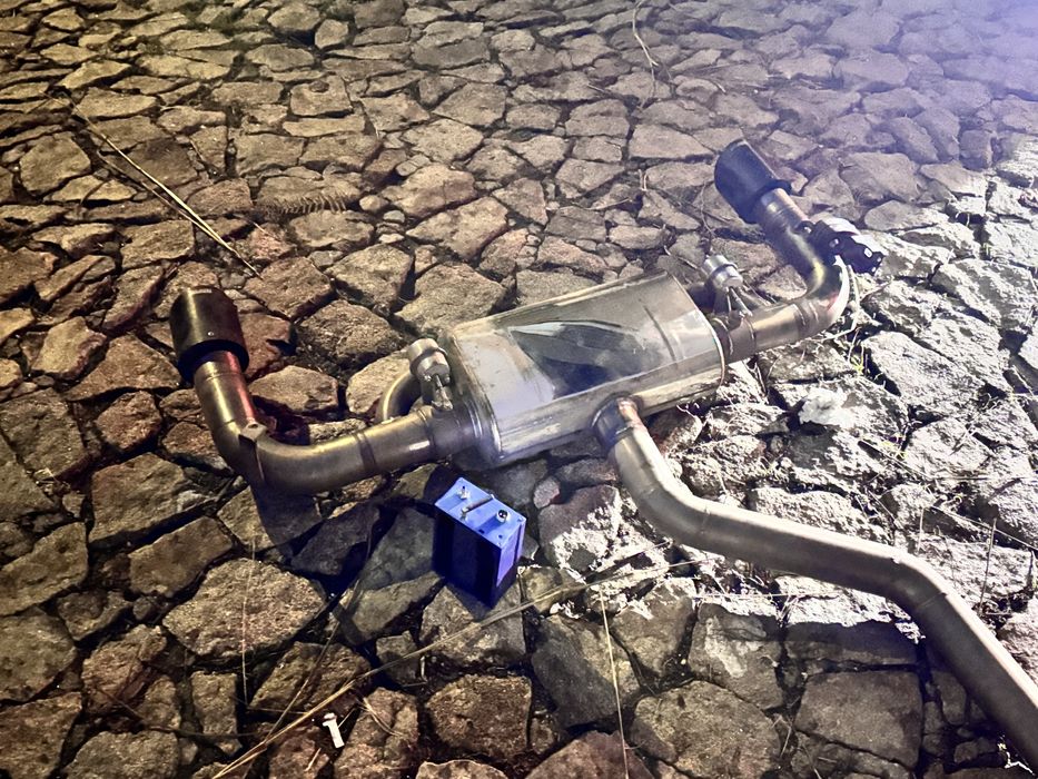 Linha de escape em inox de 70mm c/ sistema de panela com valvula